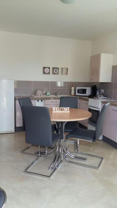 Appartement Romana Puissalicon 34 Exteriör bild